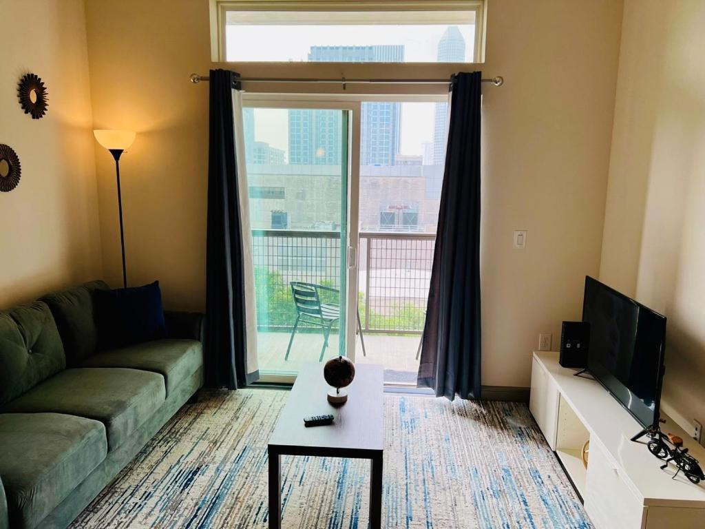 Downtown Apt Free Parking - Pool - Gym - Fully Kitchen 휴스턴 외부 사진
