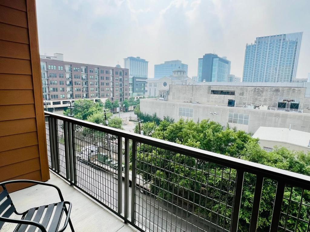 Downtown Apt Free Parking - Pool - Gym - Fully Kitchen 휴스턴 외부 사진