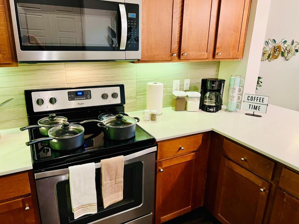 Downtown Apt Free Parking - Pool - Gym - Fully Kitchen 휴스턴 외부 사진