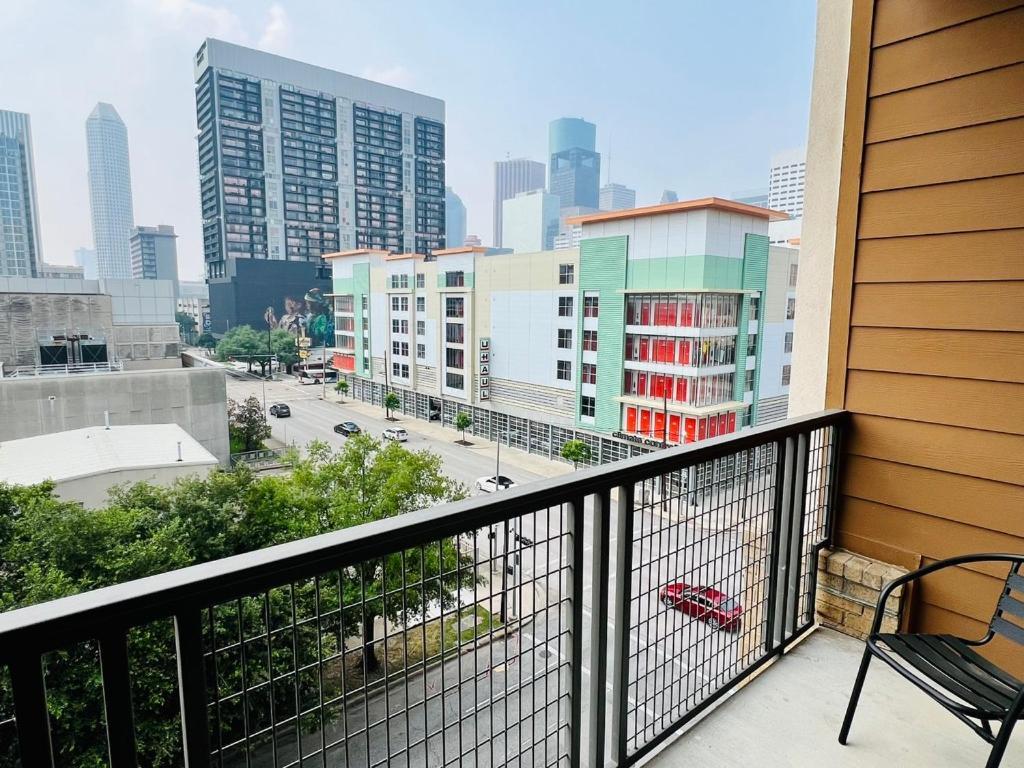 Downtown Apt Free Parking - Pool - Gym - Fully Kitchen 휴스턴 외부 사진