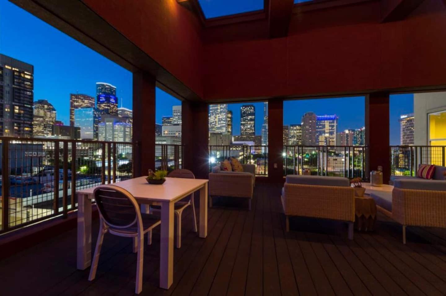 Downtown Apt Free Parking - Pool - Gym - Fully Kitchen 휴스턴 외부 사진